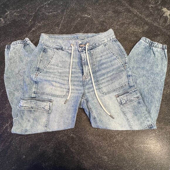 AE Super High-Waisted Cargo Denim Jogger, 4 Short - Picture 1 of 5